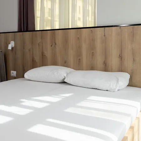 United Pr * Cagllavice